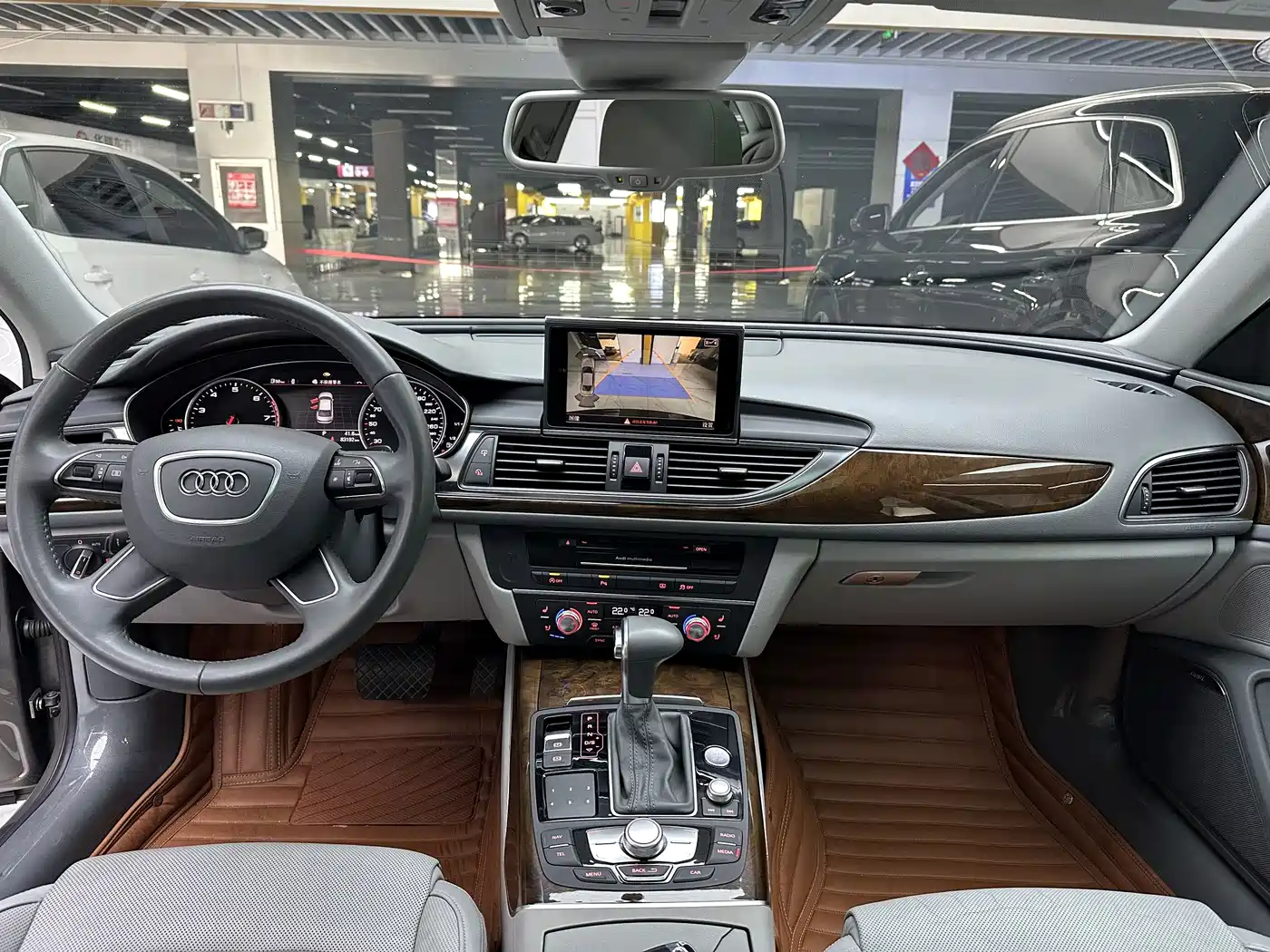 Photo 19 - Audi A6L