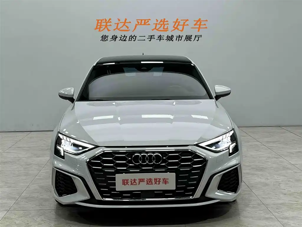 Audi A3 2023 Facelift Sportback 35 TFSI Fashion Sport фото 22