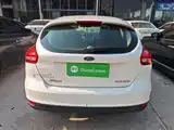 Фото 6 - Ford Focus