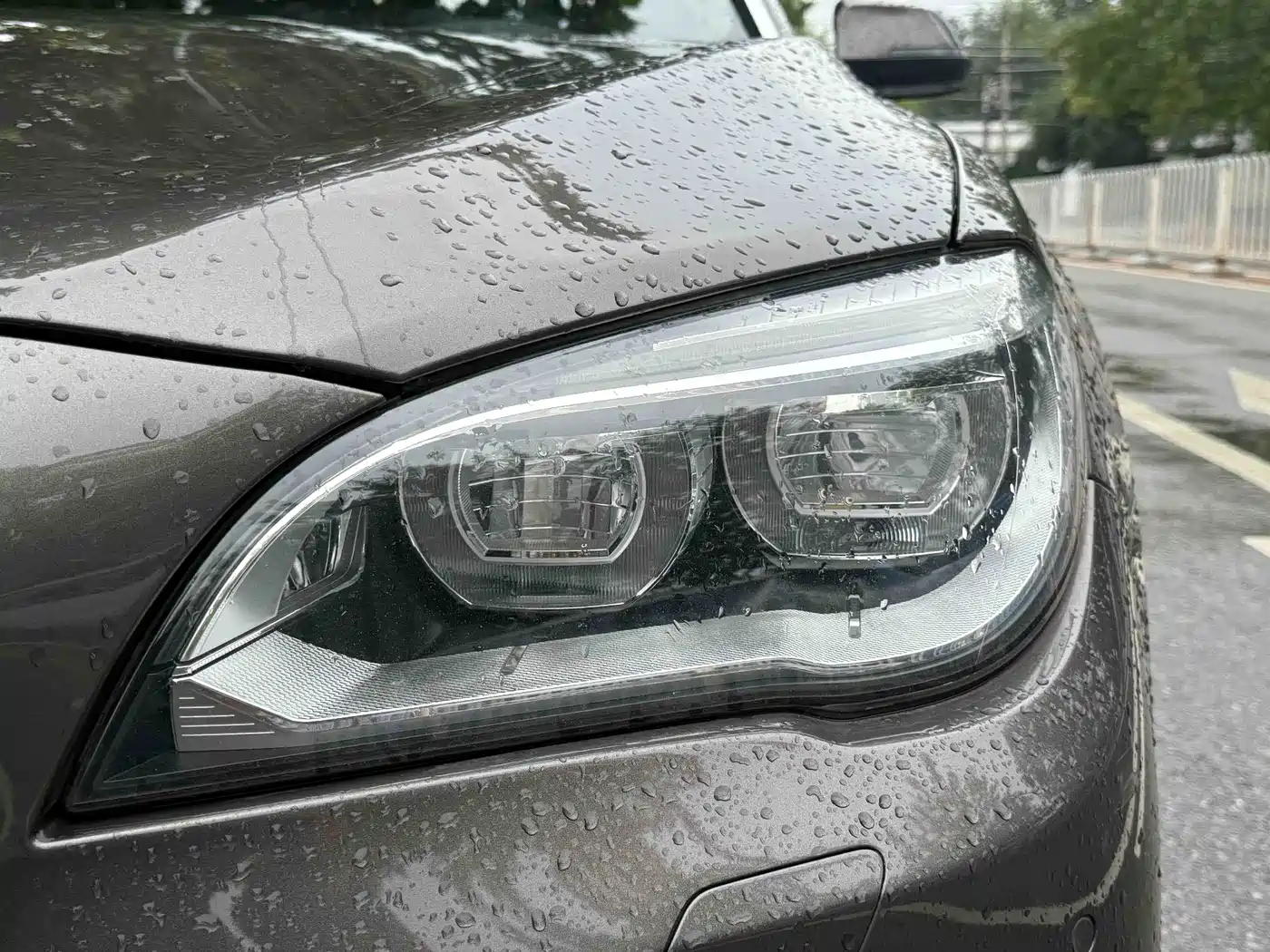BMW 7 Series 2013 Model 740Li Luxury фото 6