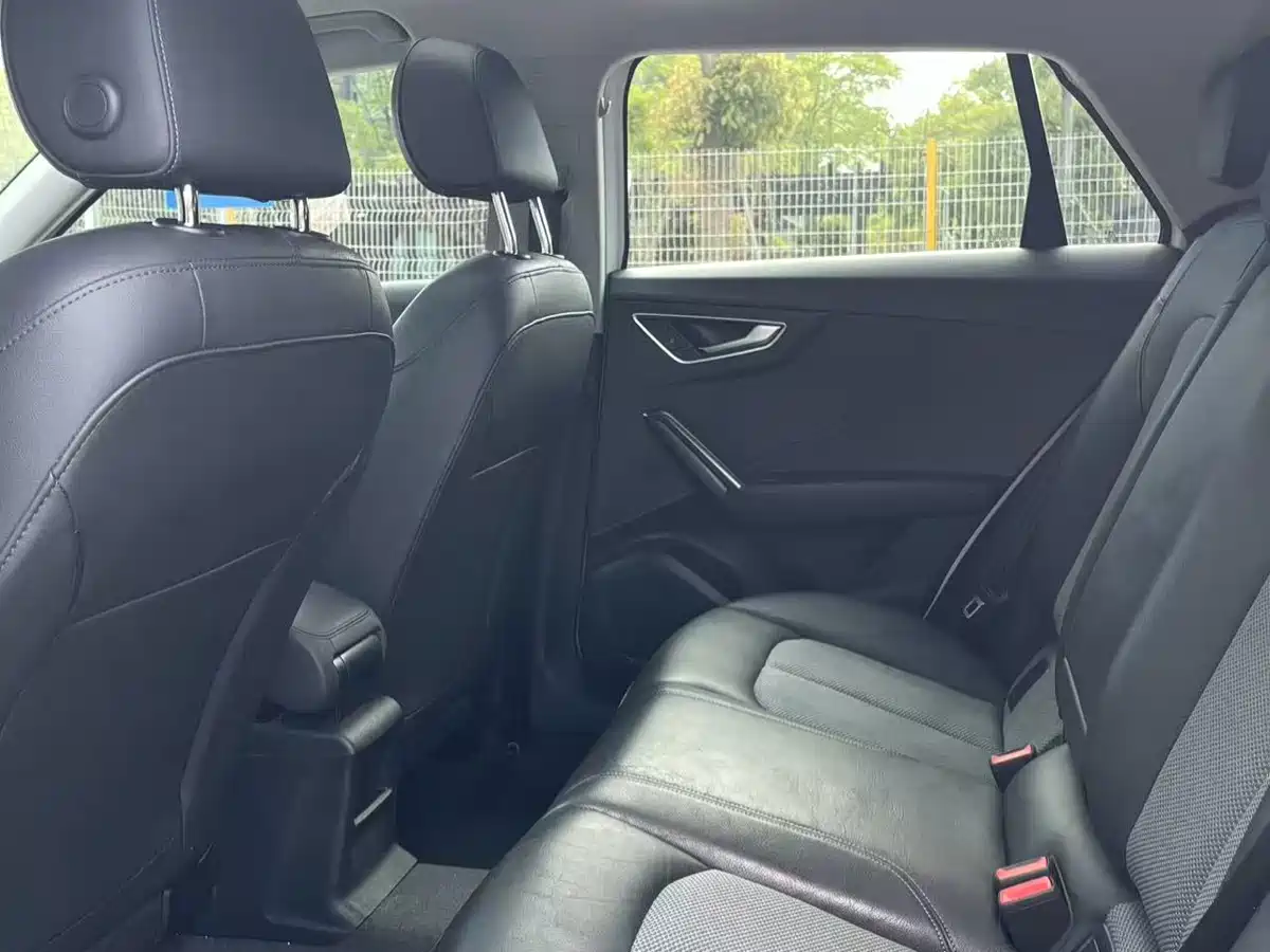 Audi Q2L 2021 35 TFSI Fashion Elegance фото 5