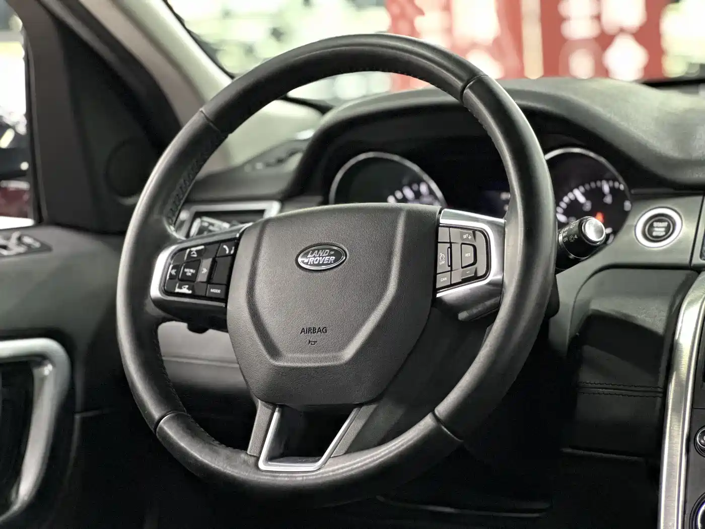 Land Rover Discovery Sport (Import) 2015 2.0T HSE Luxury фото 21