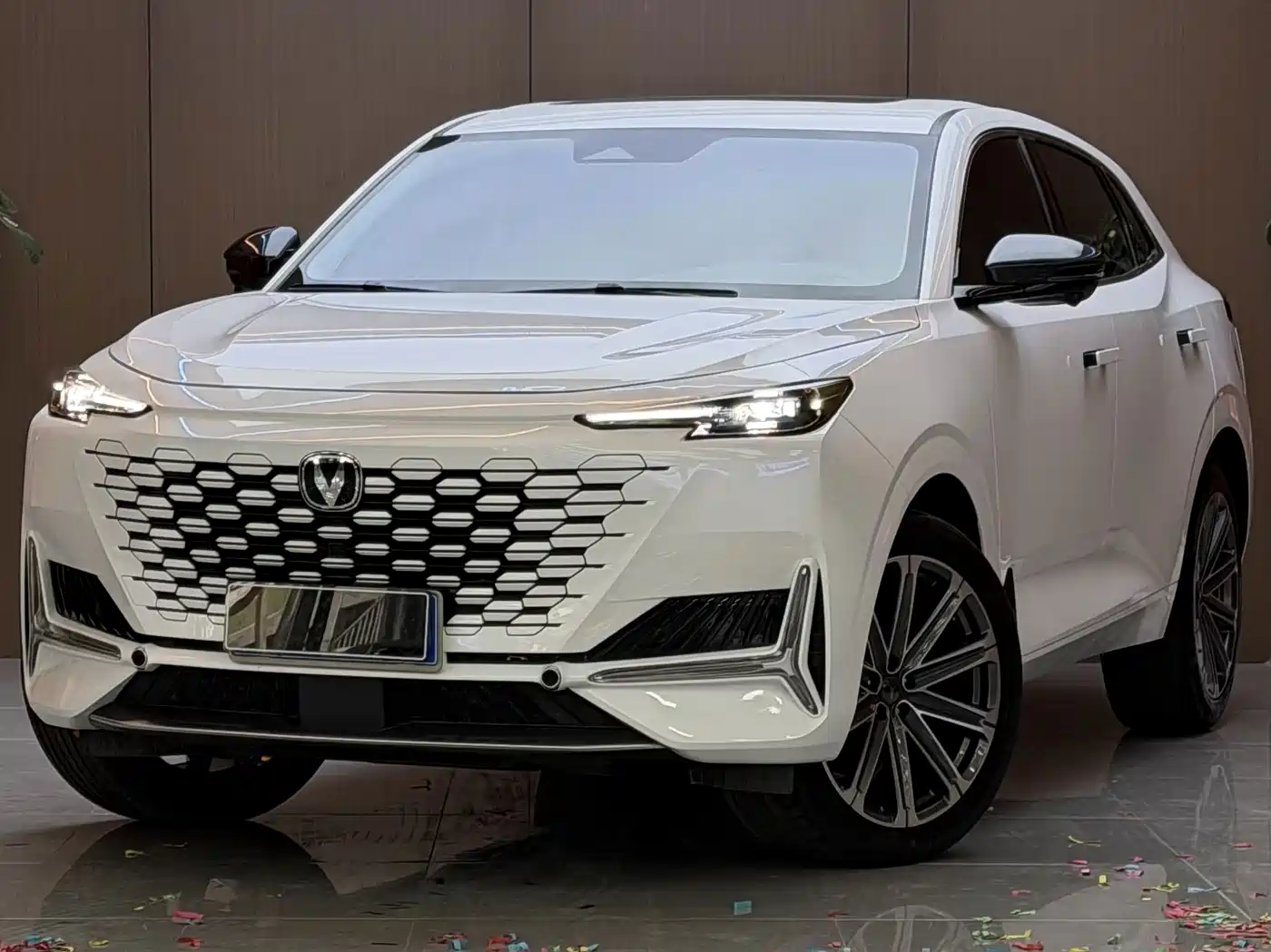 Changan UNI-K 2024 2024 2.0T FWD Global Edition