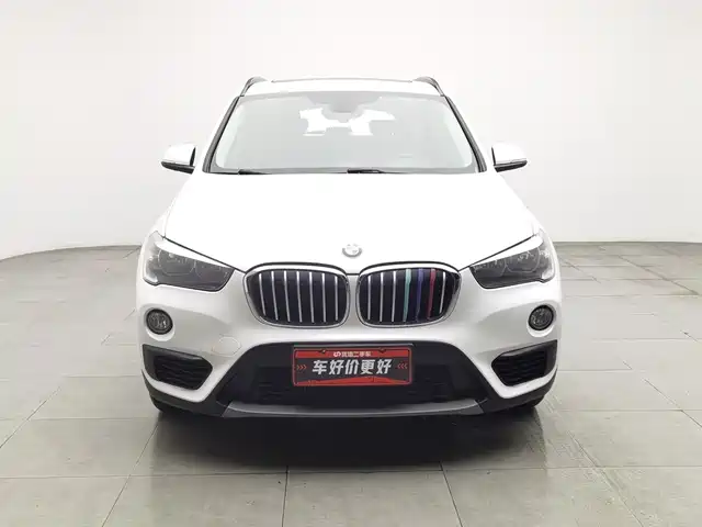BMW X1 2016 sDrive18Li Fashion Model — фото 3