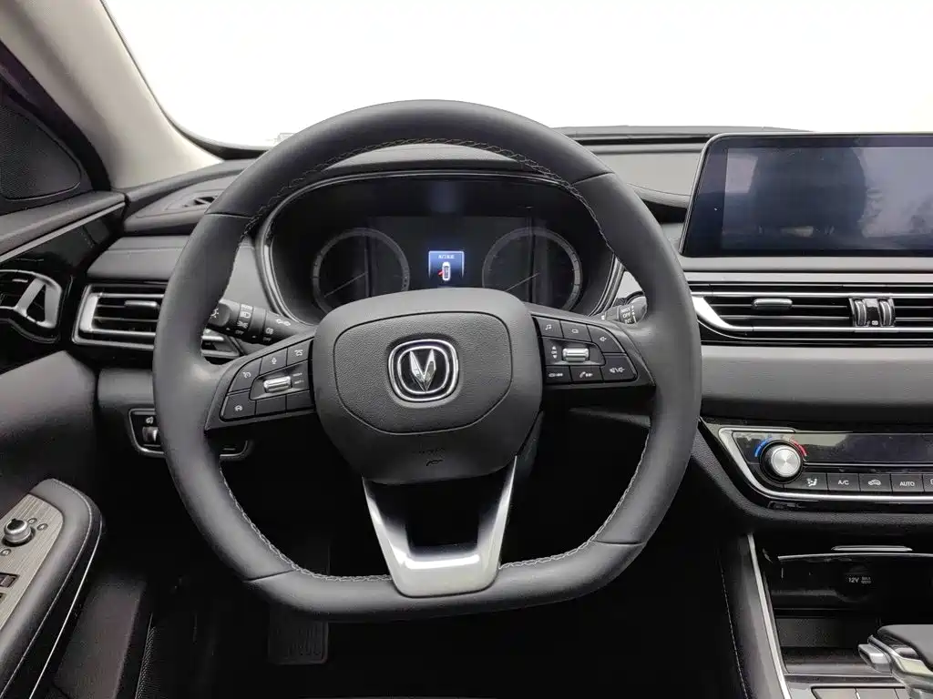 Changan Ruicheng CC 2021 2022 Blue Whale Edition 1.5T DCT Luxury