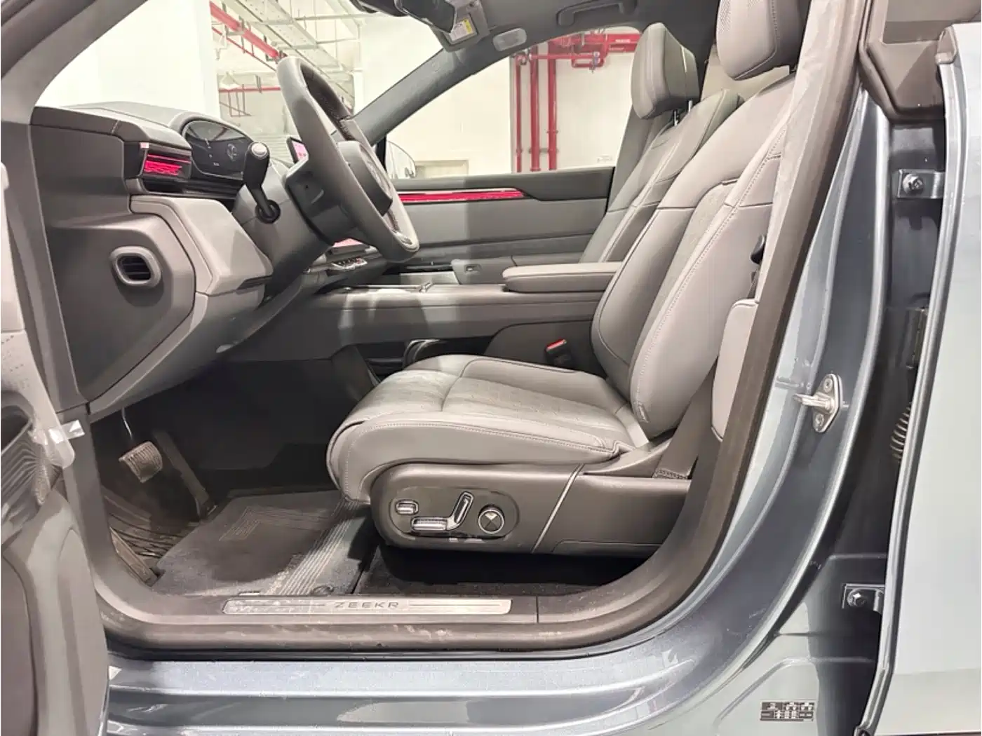 Zeekr 7X 2026 Model 103kWh Long Range RWD Intelligent Driving Edition фото 12