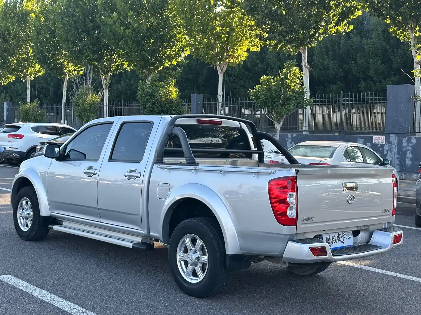 Great Wall Fengjun 5 2022 2021 2.4L Petrol 2WD Elite Large Double Cab China VI 4K22D4M