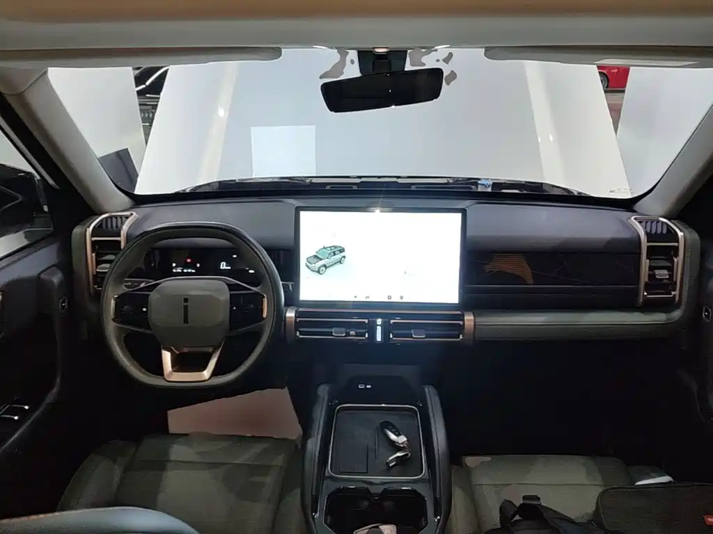 Photo 10 - iCAR 03