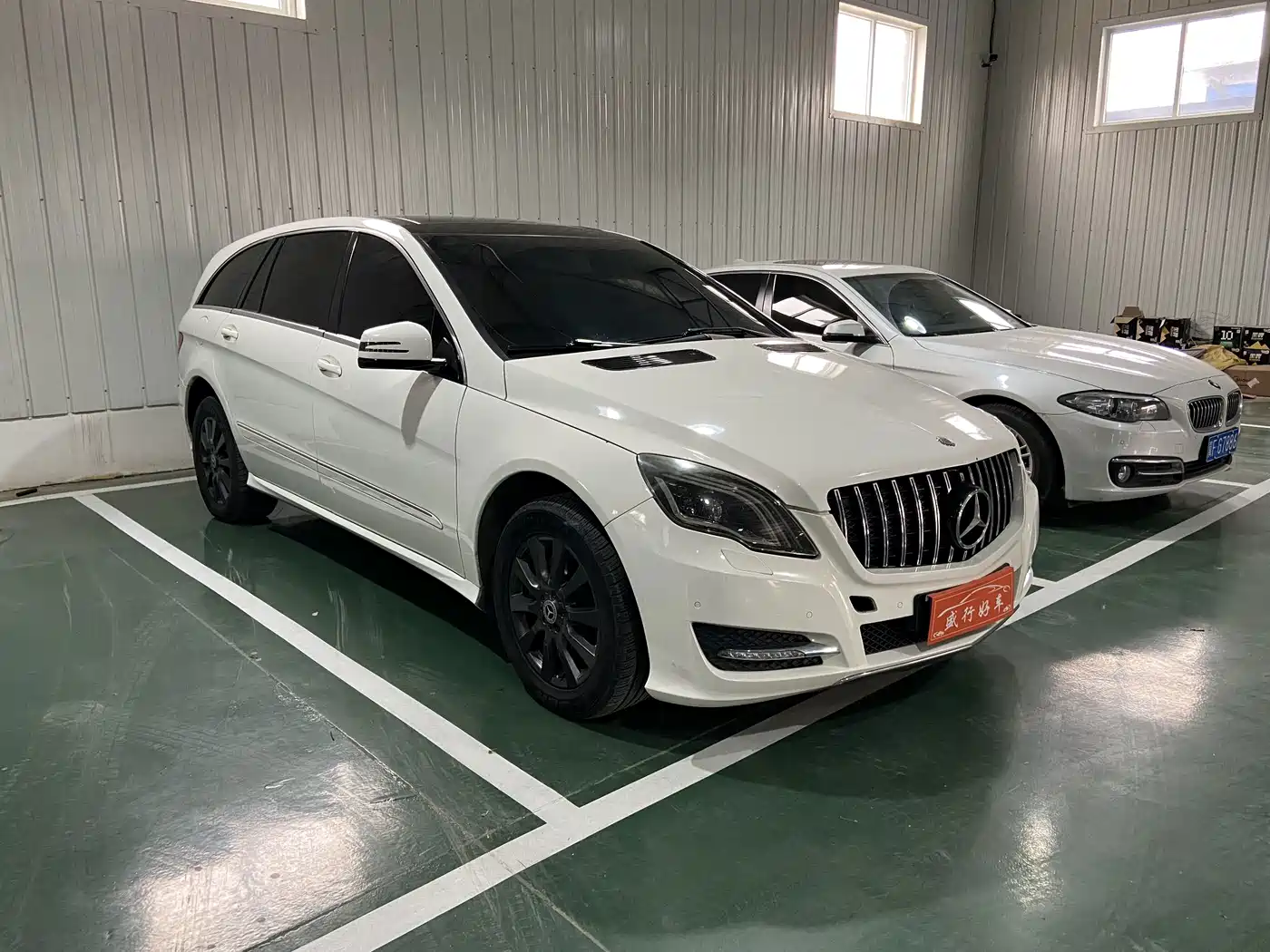 Mercedes-Benz R-Class 2017 2017 R 320 4MATIC Business Collector's Edition