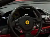 Фото 8 - Ferrari 488