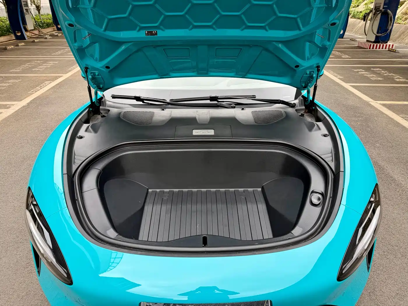 XIAOMI CAR XIAOMI SU7