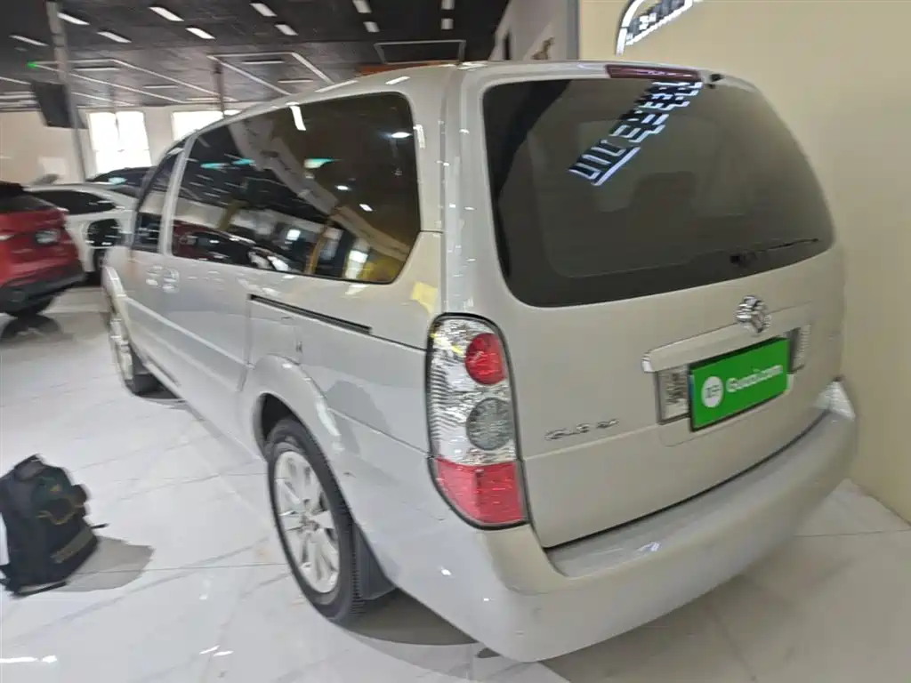 Buick GL8 2014 2.4L Classic Edition фото 5