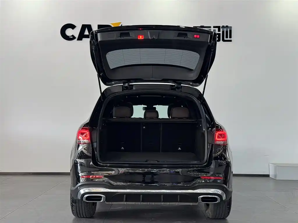 Mercedes-Benz GLC 2022 Facelift II GLC 260 L 4MATIC Luxury фото 5