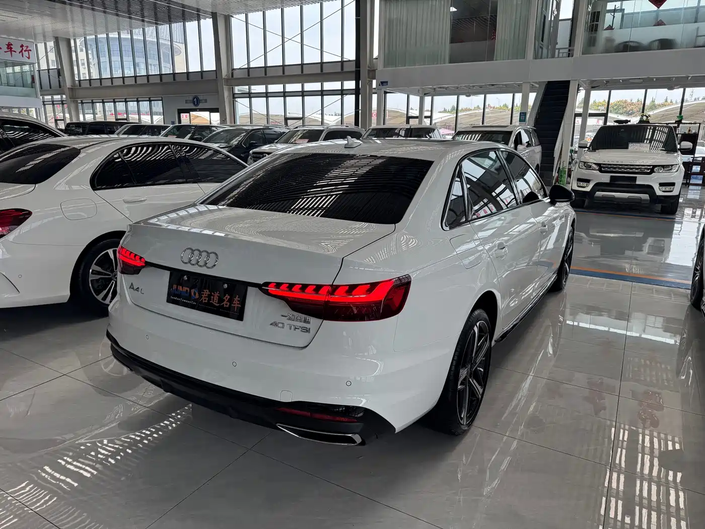 Audi A4L 2025 2025 2 Million Celebration Edition 40 TFSI Luxury Dynamic