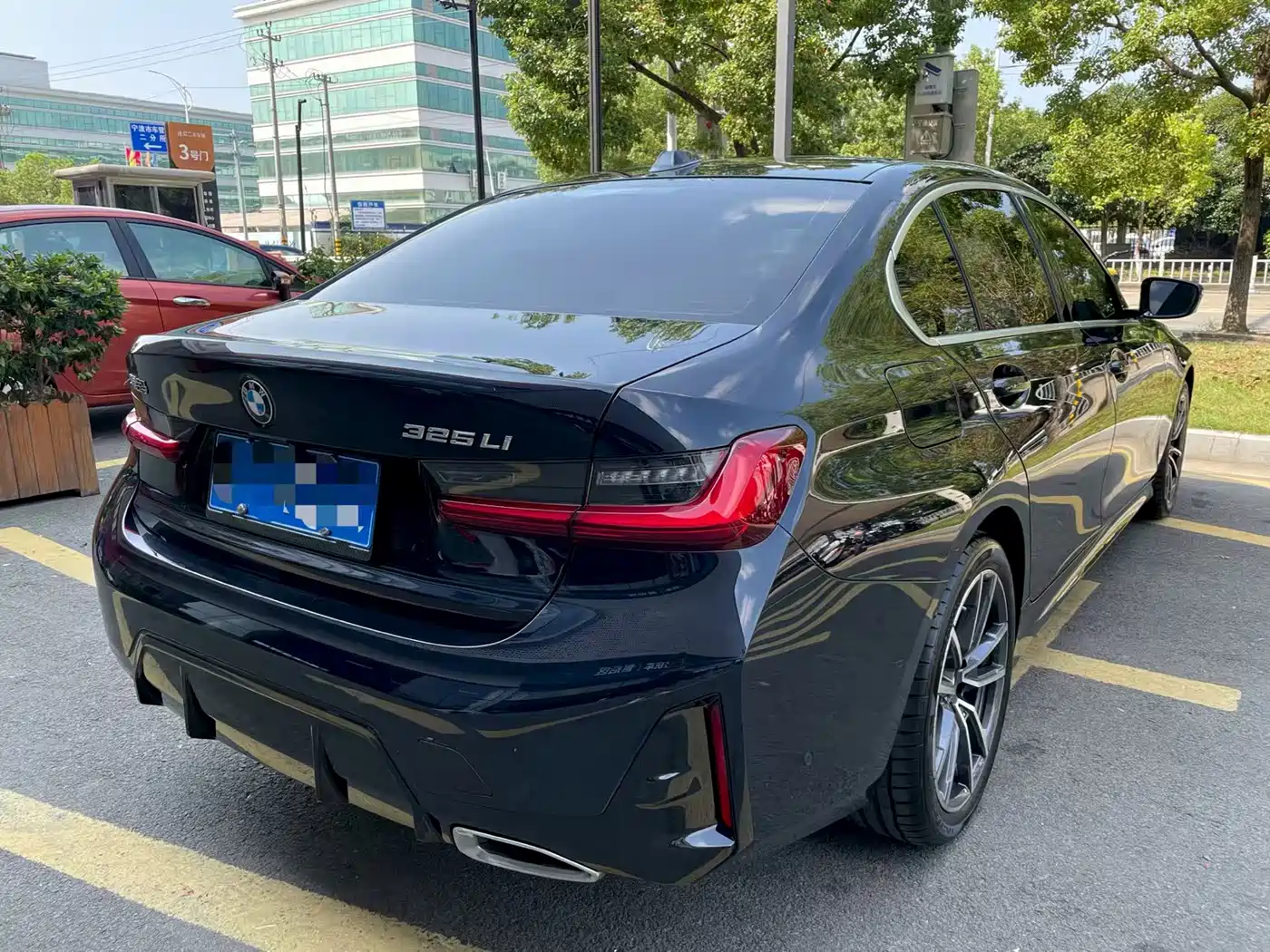 BMW 3 Series 2026 2026 325i M Sport Package