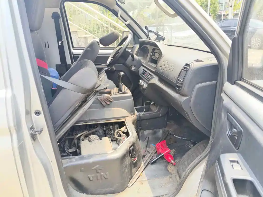 Dongfeng Xiaokang D71 2023 2023 1.6L LV0 SFG16C