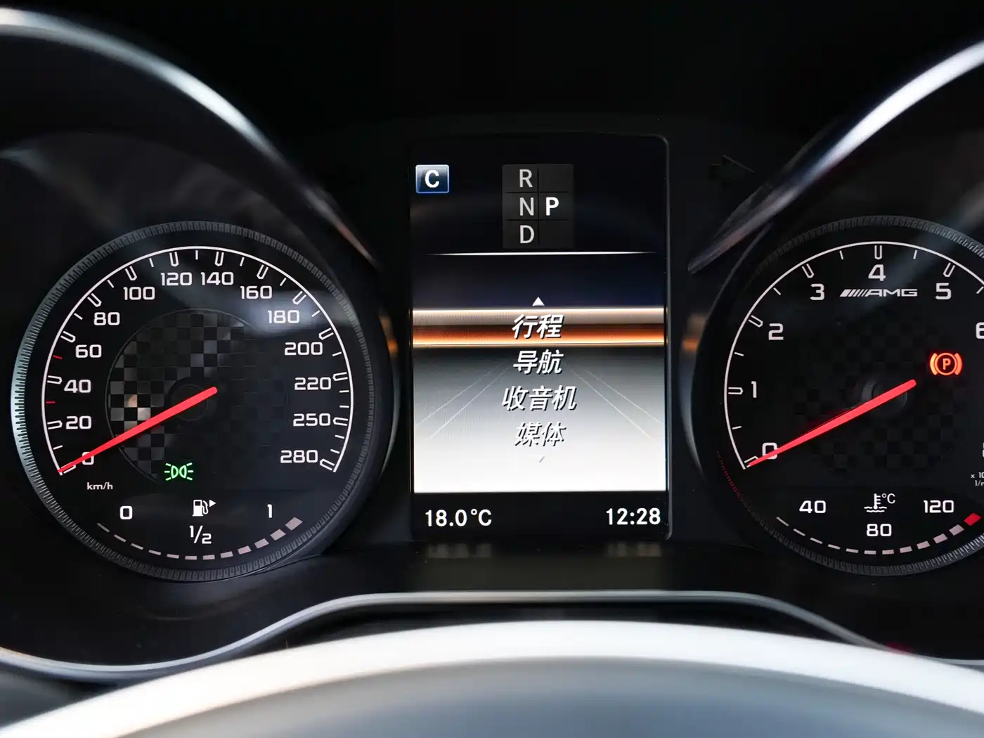 Mercedes-Benz GLC Coupe AMG 2017 AMG GLC 43 4MATIC Coupe SUV фото 12