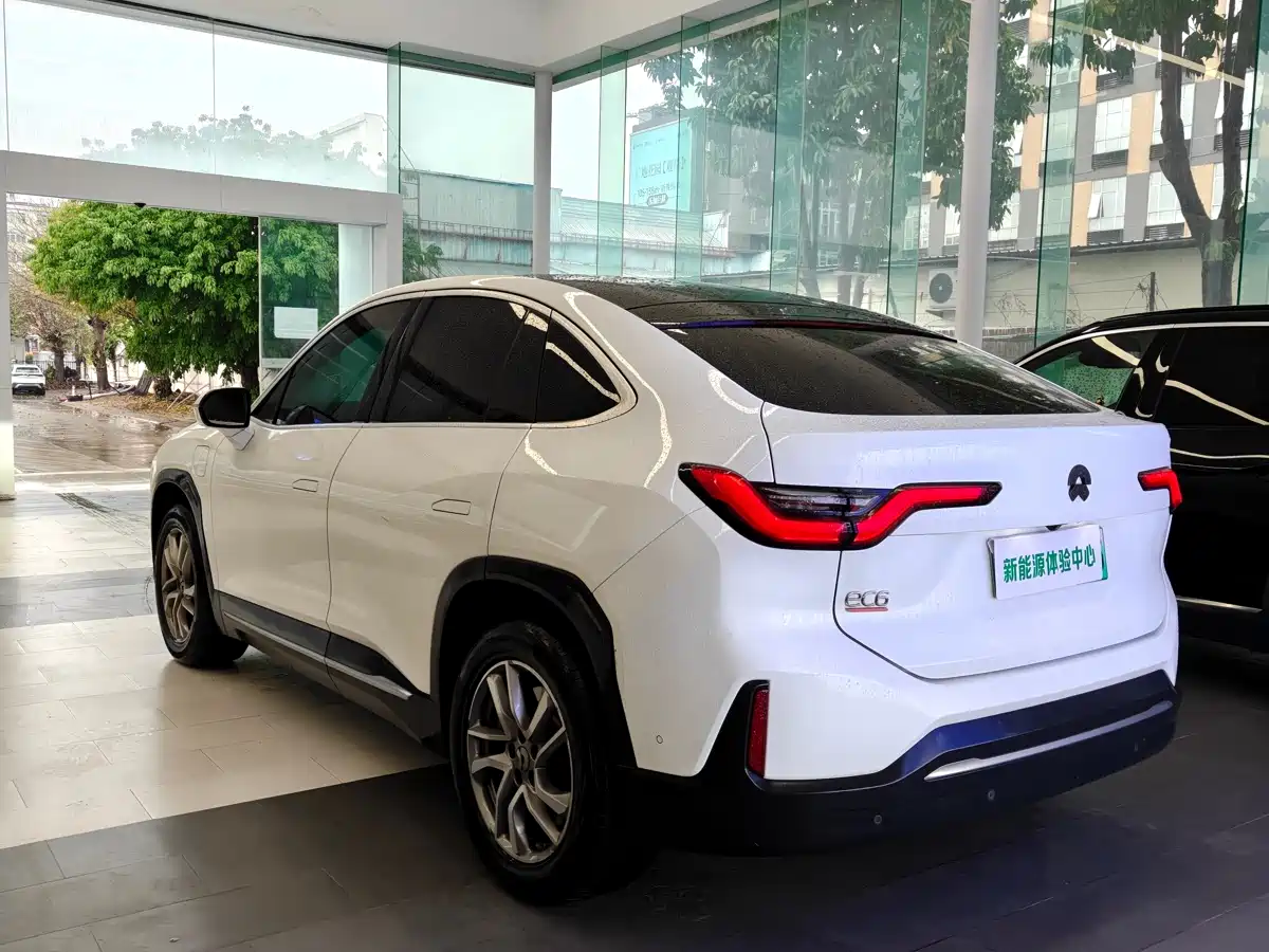 NIO NIO EC6