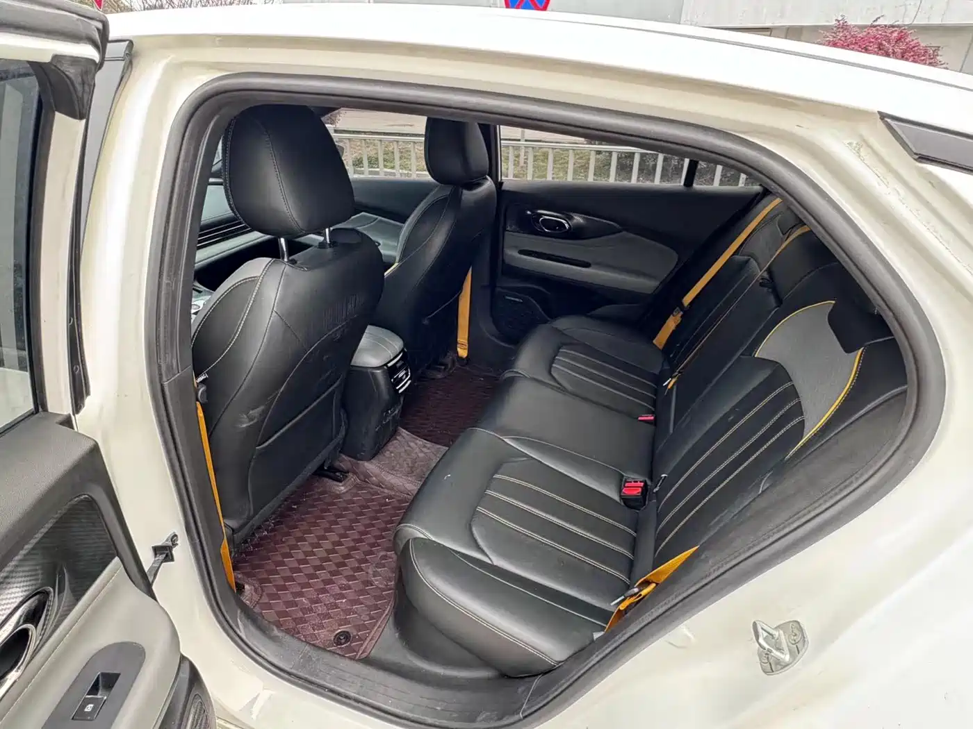 GAC Trumpchi Trumpchi Emkoo 2023 270T DCT J16 Edition фото 5