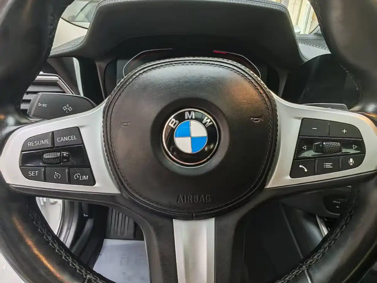 BMW 3 Series 2022 325i M Sport Package фото 11