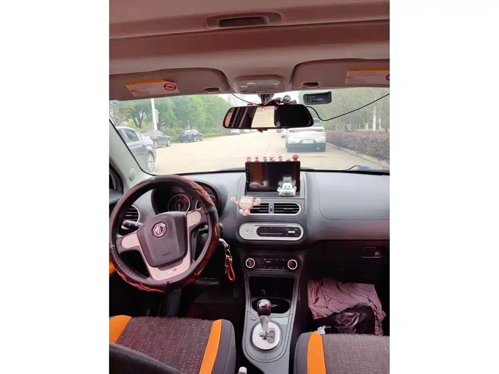 MG 3SW 2016 2015 1.5L AMT Elite