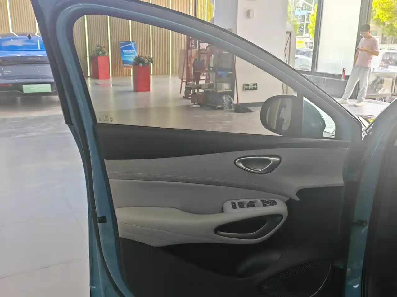BYD Hai Shi 05 EV 2025 520KM Smart Navigation Edition фото 10
