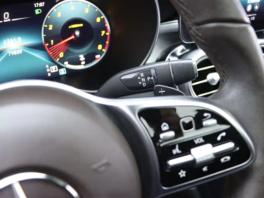 Mercedes-Benz GLC 2021 GLC 260 L 4MATIC Sporty фото 10