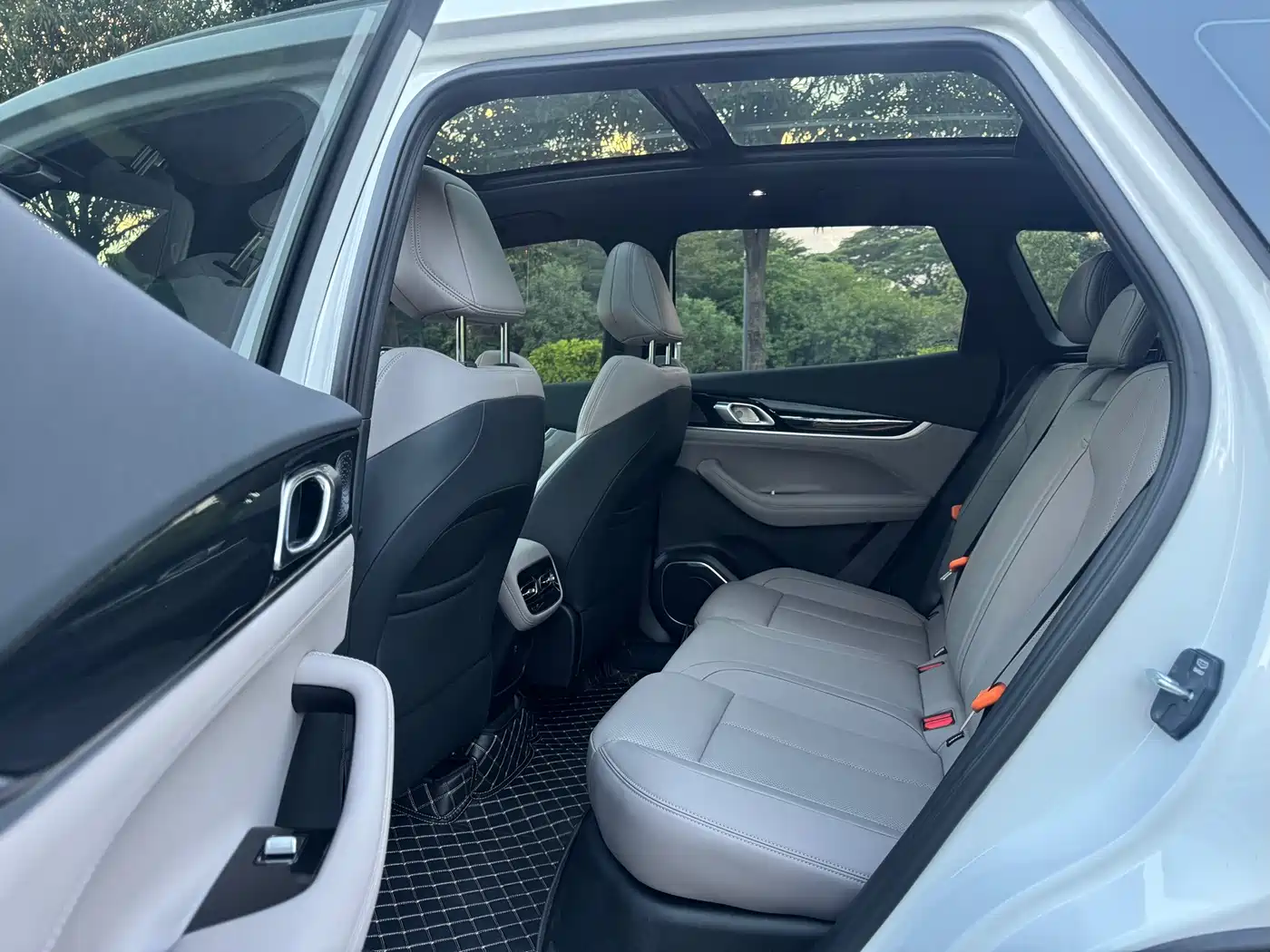 Geely Atlas L 2026 2025 4th Generation 1.5TD DCT Journey Start