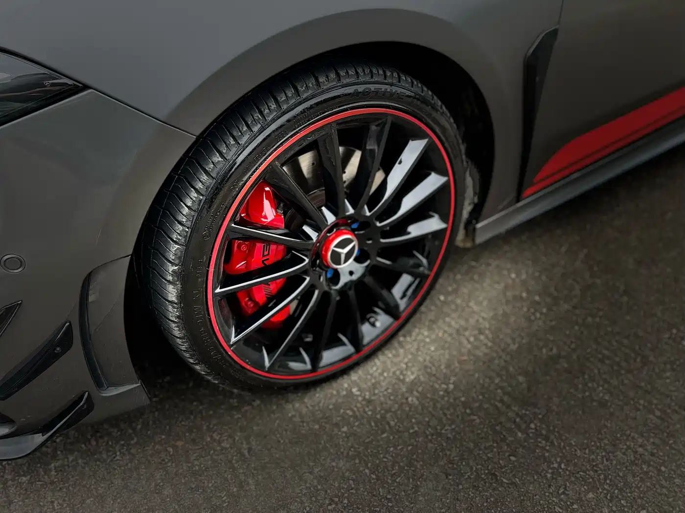 Mercedes-Benz A-Class AMG 2022 Model AMG A 35 L 4MATIC Blazing Night Special Edition фото 12