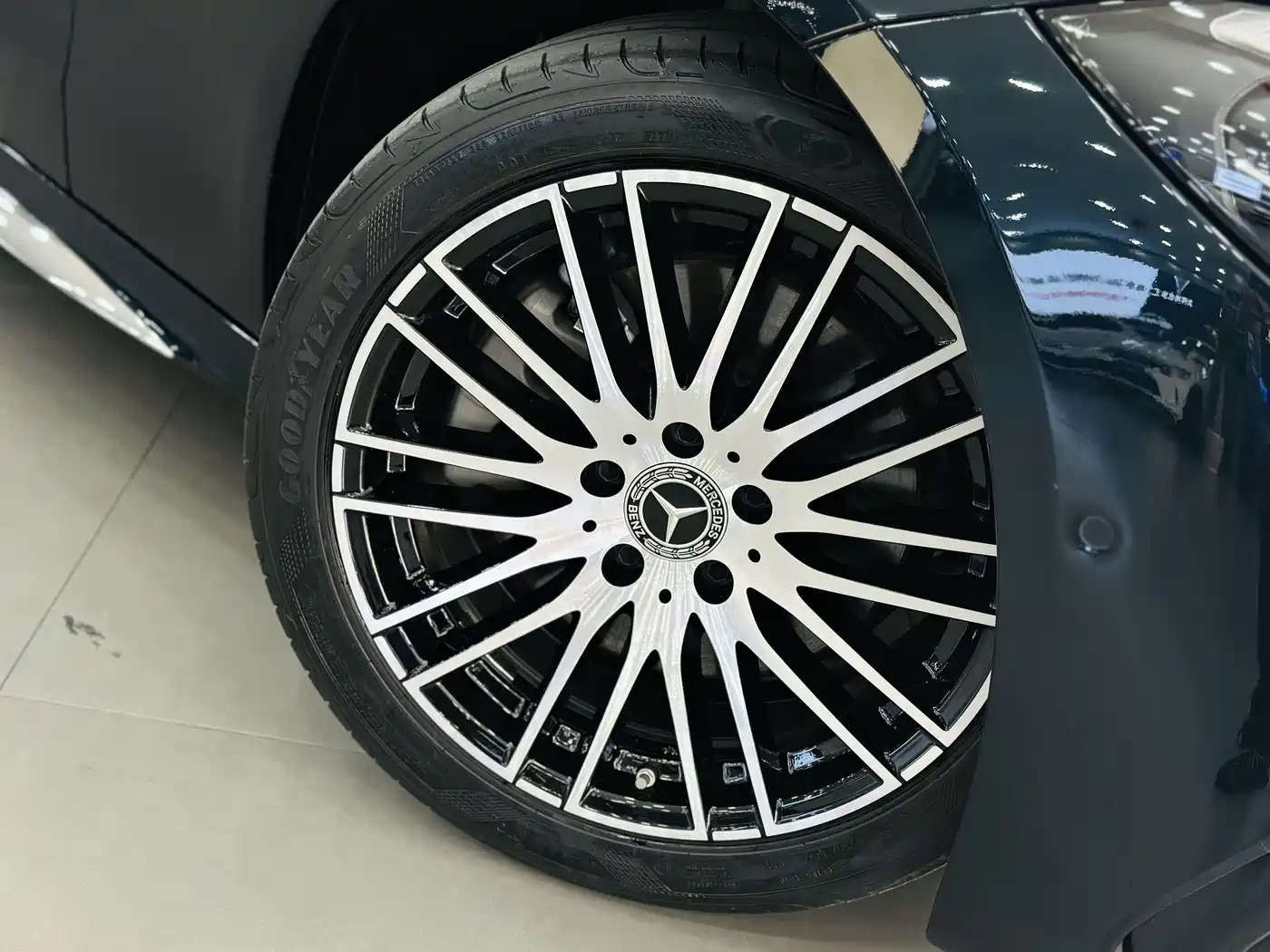 Mercedes-Benz C-Class 2023 C 260 L Sport фото 11