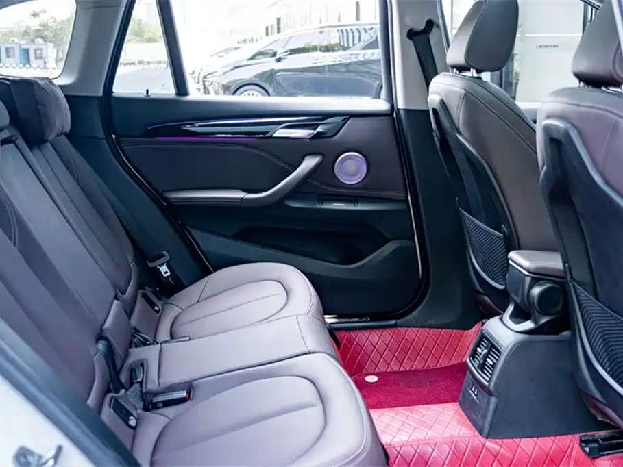 BMW X1 2021 sDrive25Li Leading фото 20