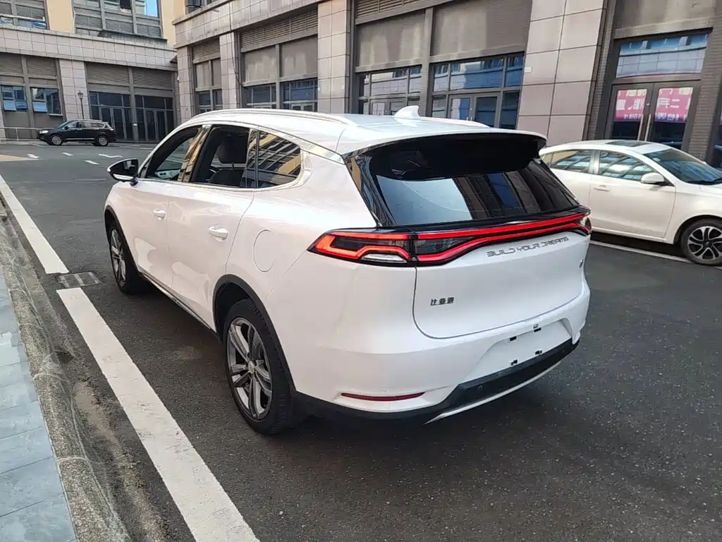 2021 BYD Tang