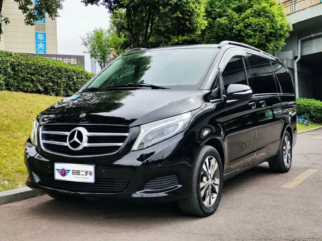 Mercedes-Benz V-Class