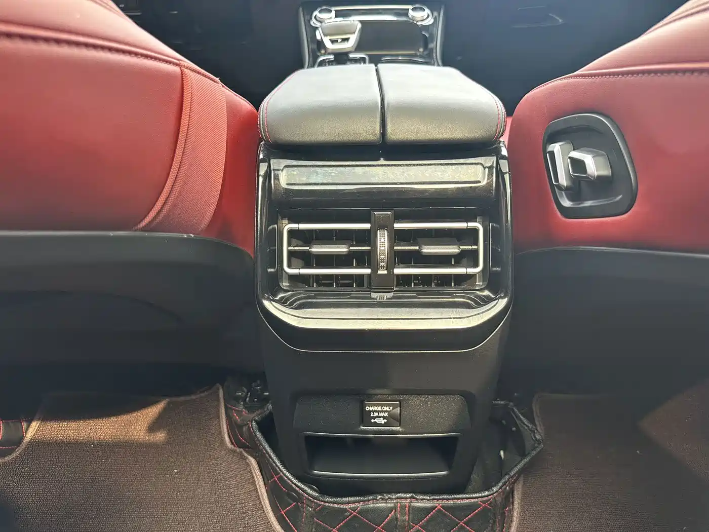 Dongfeng Fengxing Fengxing T5 EVO 2023 2021 1.5TD DCT Starlight Edition