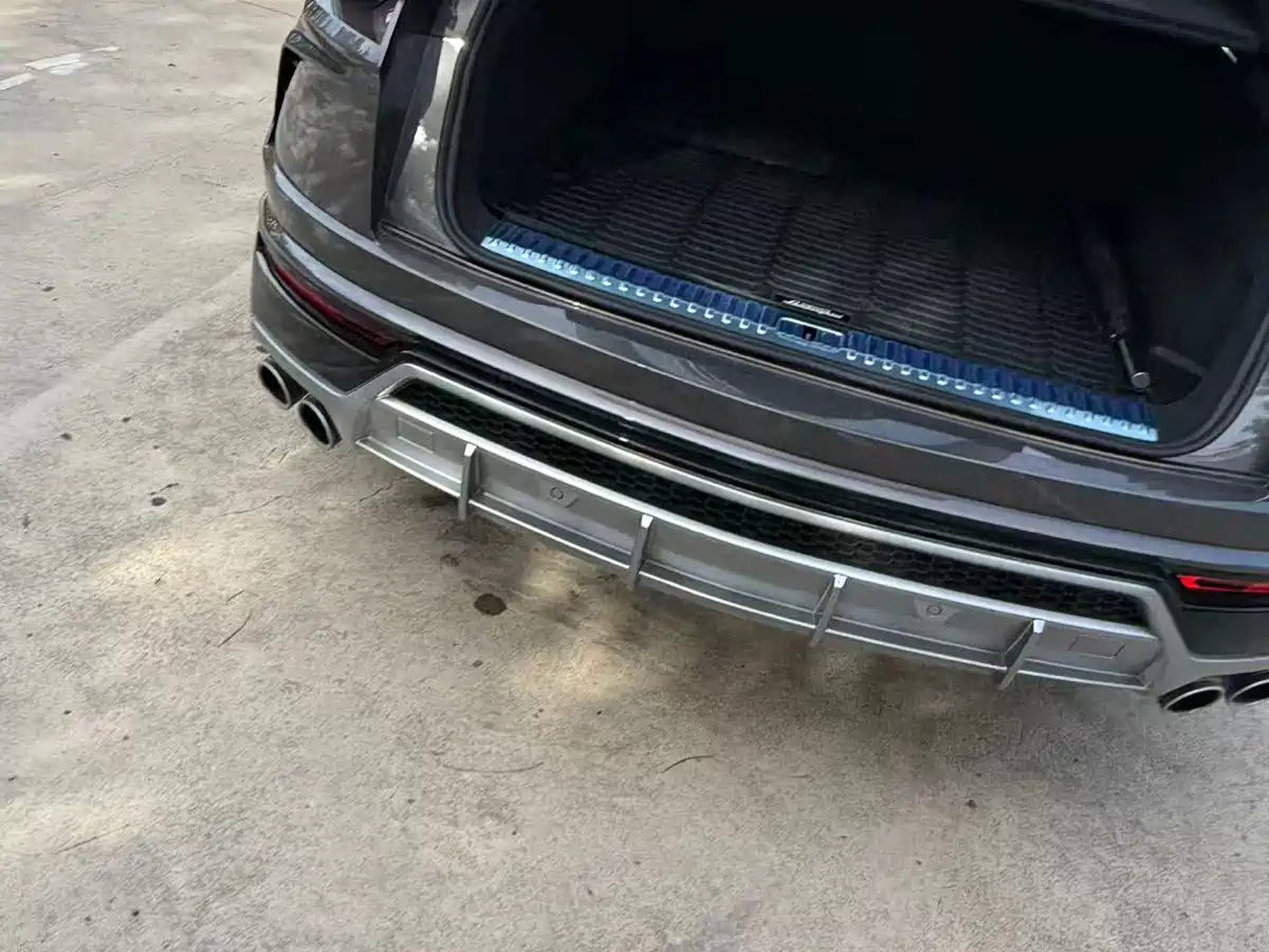 Lamborghini Urus 2022 2021 4.0T V8
