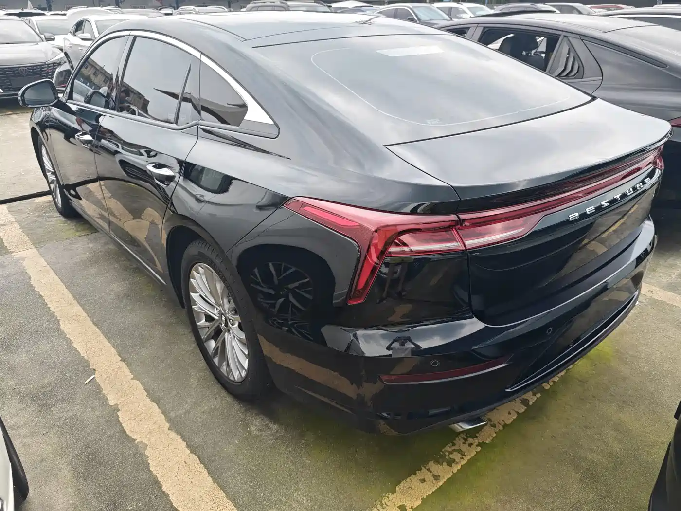 Photo 15 - Besturn B70
