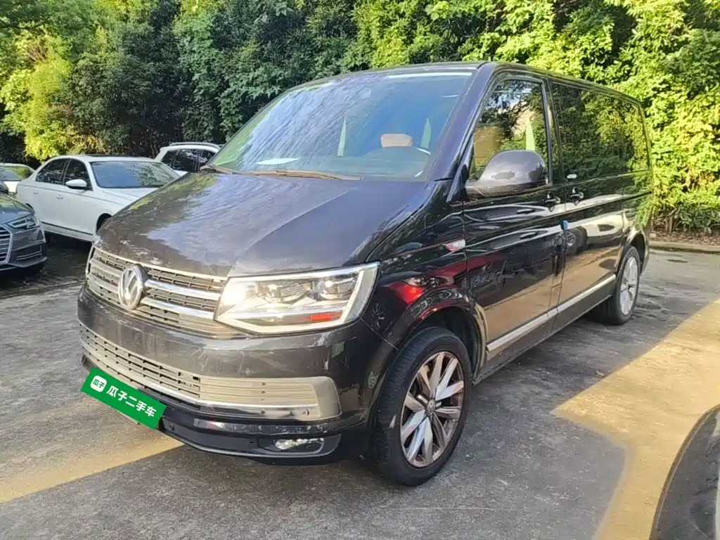Volkswagen Multivan 2019 2018 2.0TSI 2WD Luxury Edition 7-Seater