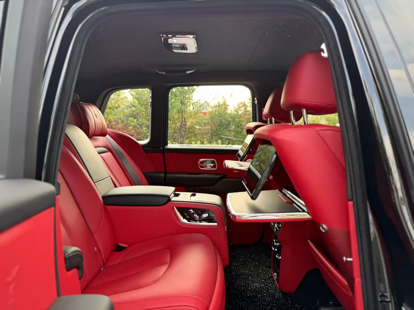 Photo 22 - Rolls-Royce Cullinan