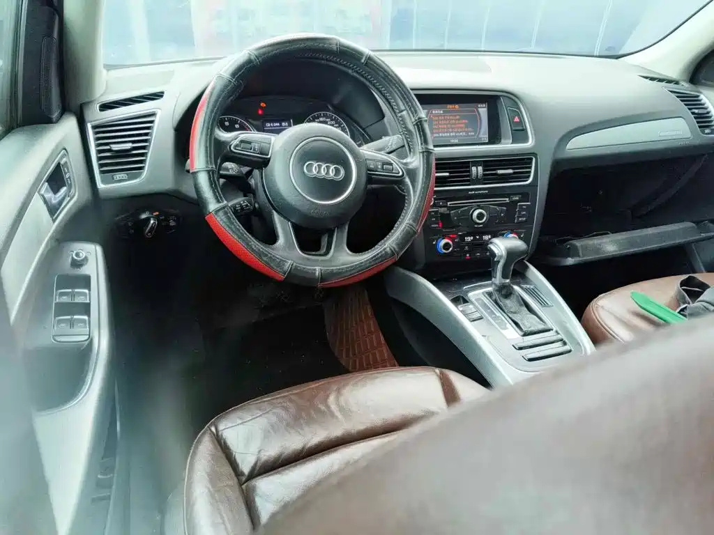 Фото 12 - Audi Q5