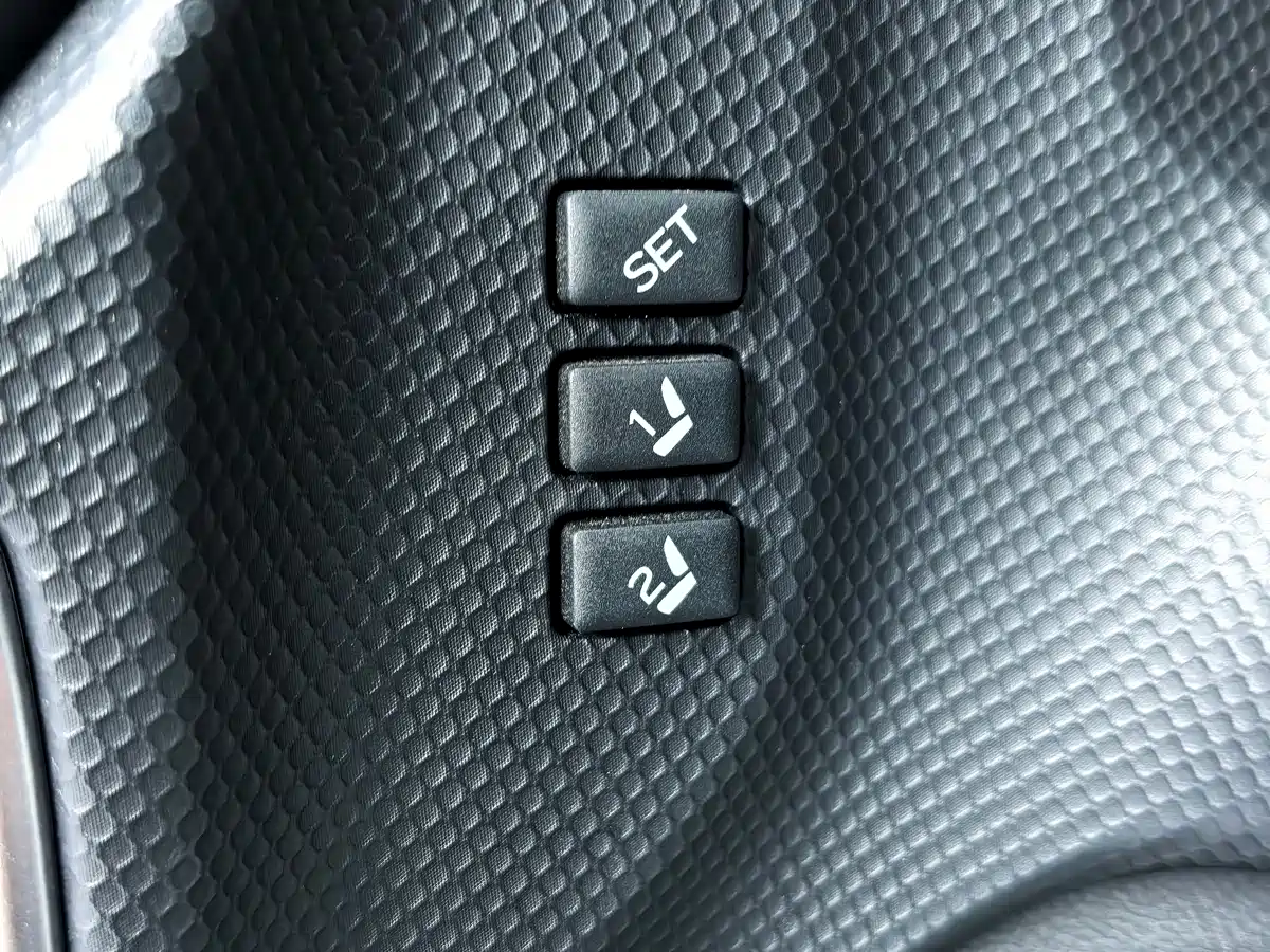 Subaru Forester 2020 2.0i Luxury Edition фото 11