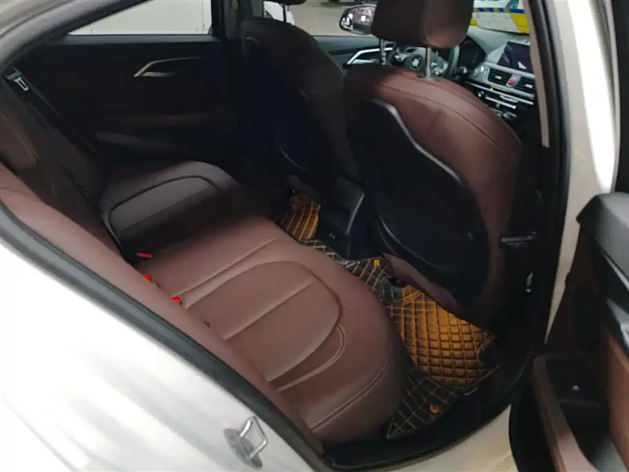 BMW 1 Series 2020 Model 120i M Sport Package фото 11