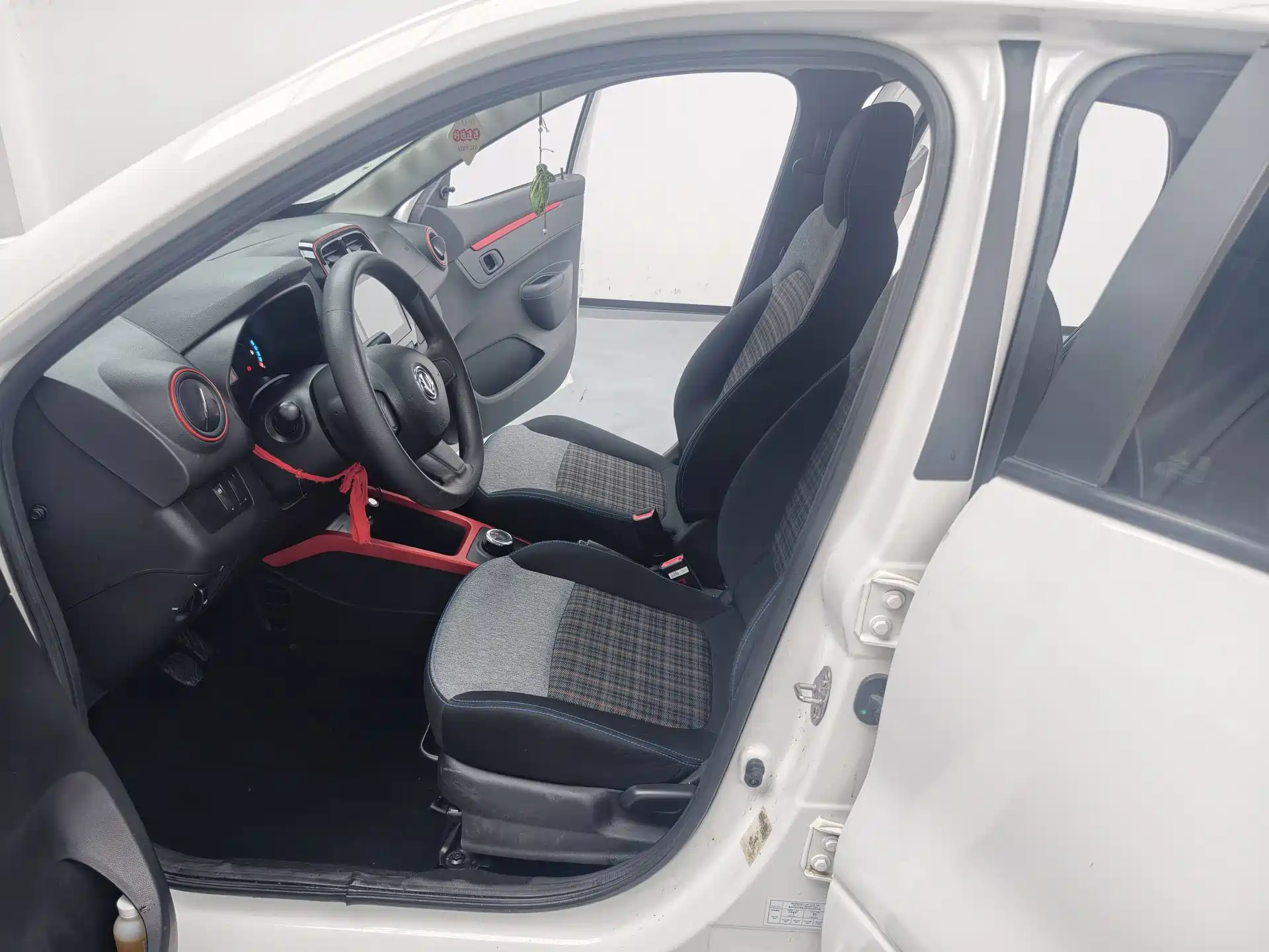Photo 13 - Dongfeng Yipai Dongfeng Nano EX1