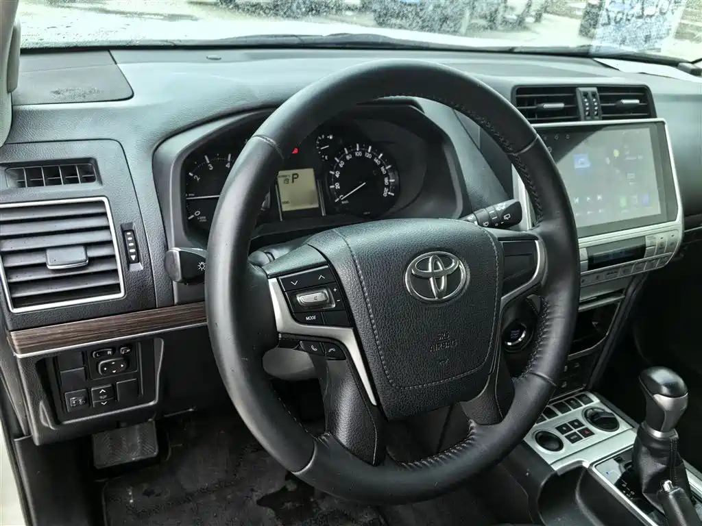 Toyota Prado 2018 3.5L Auto TX фото 16
