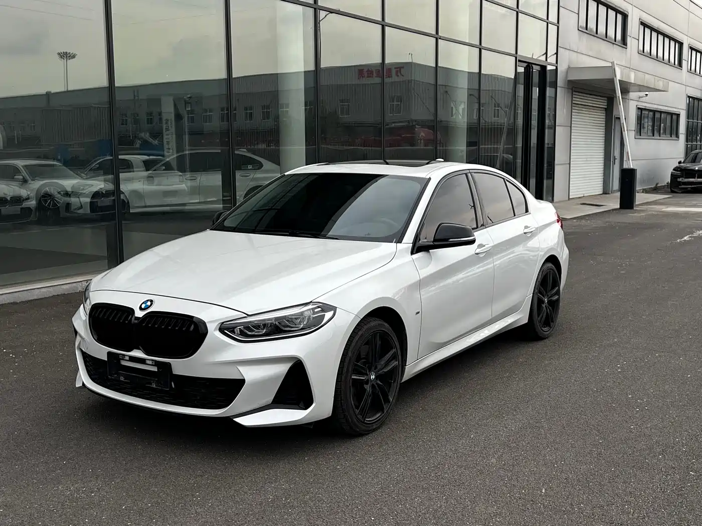 BMW 1 Series 2022 125i M Sport Shadow Edition