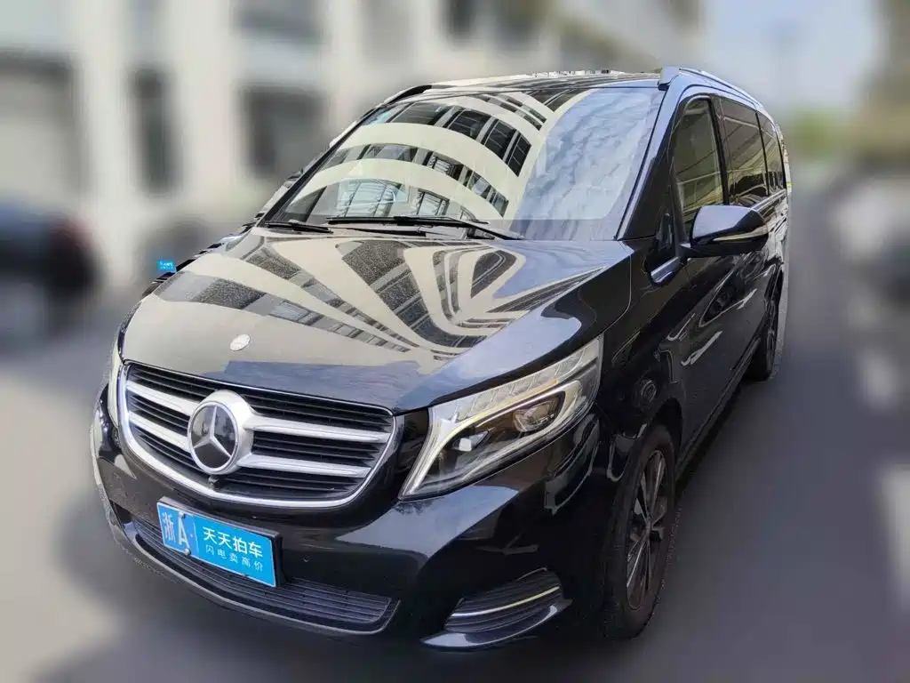 Mercedes-Benz V-Class