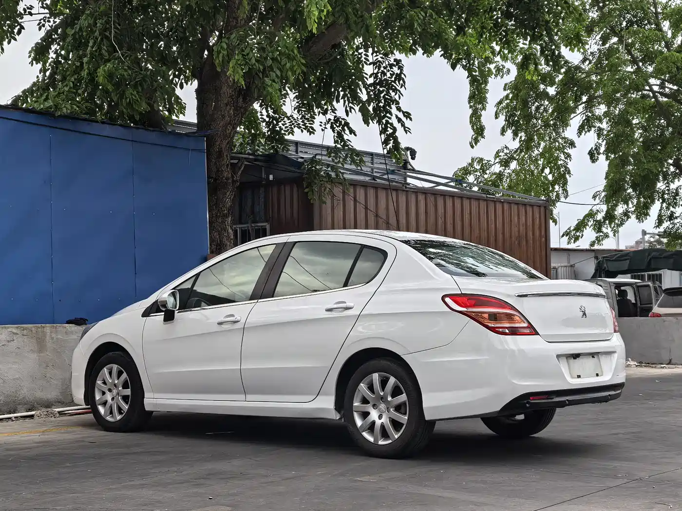 Peugeot 308 2016 1.6L Automatic Fashion фото 9