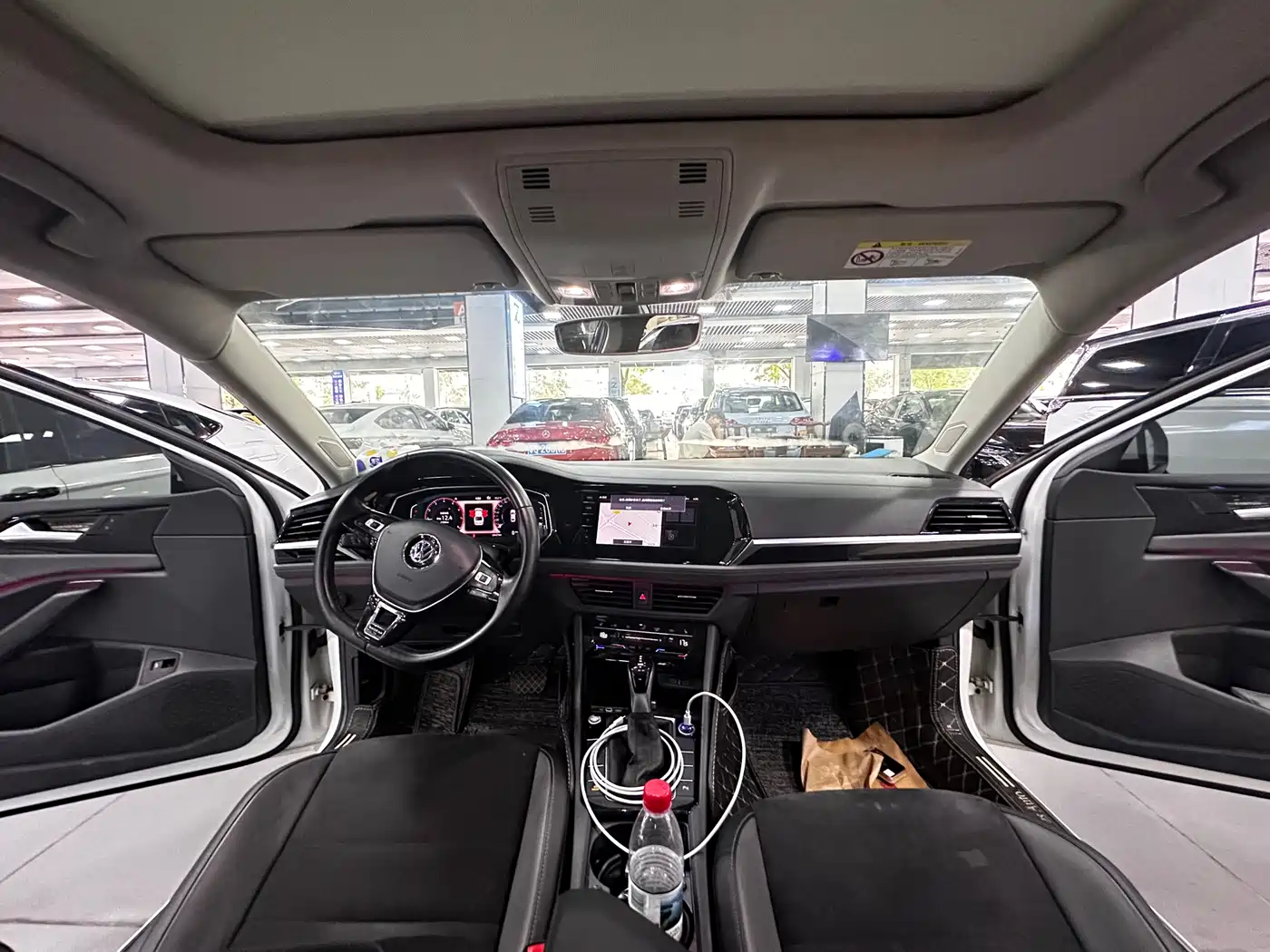 Volkswagen Sagitar 2022 280TSI DSG Excellence Edition фото 9