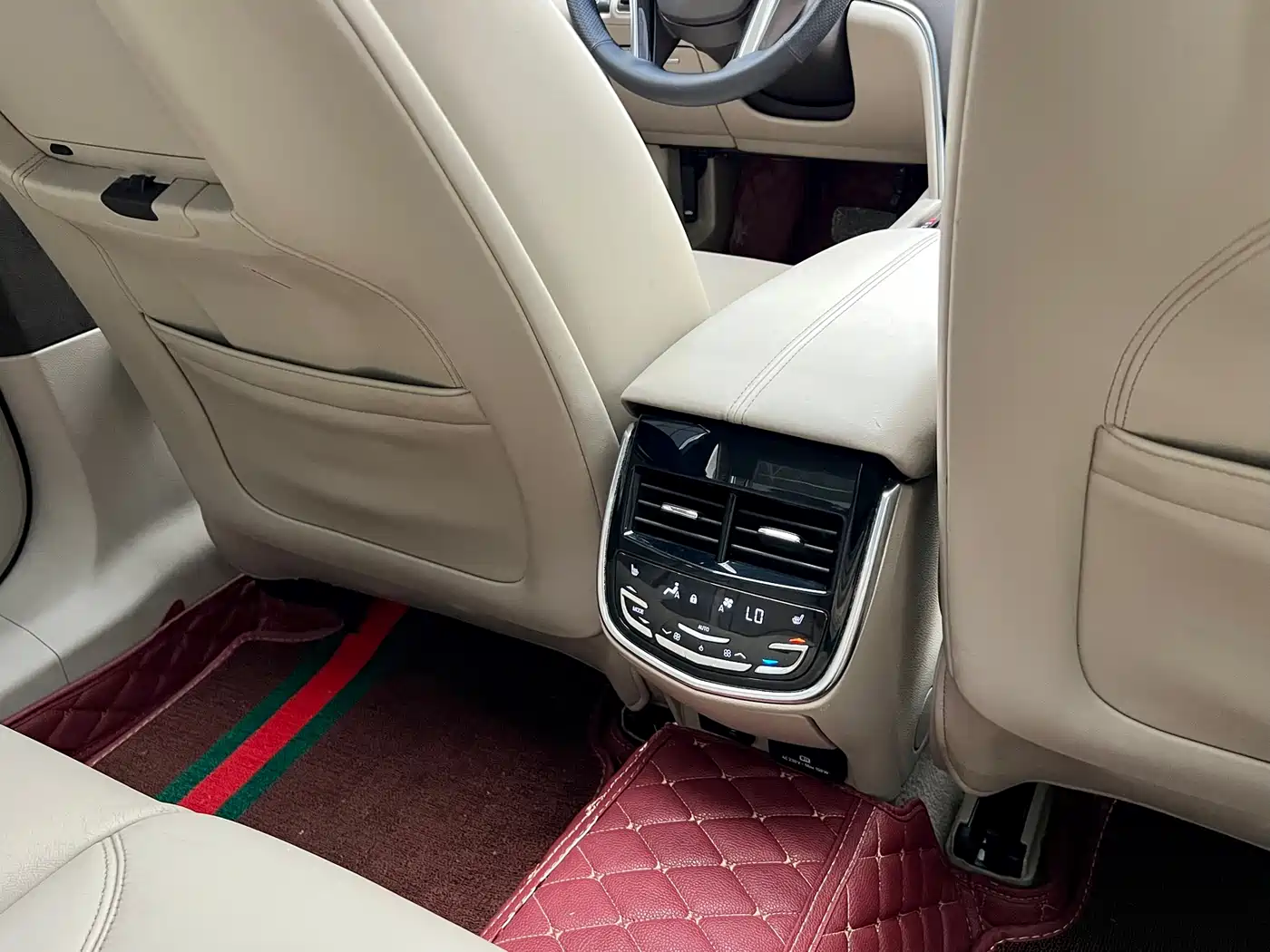 Cadillac XTS 2014 28T Platinum Edition фото 19