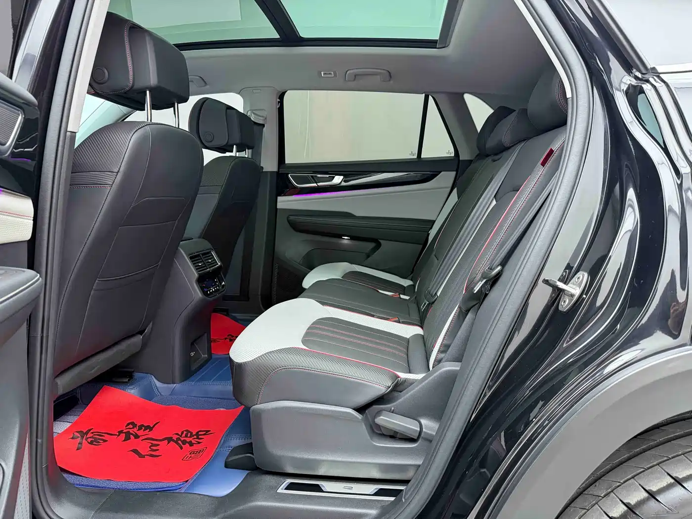 Volkswagen Teramont 2024 Teramont X 380TSI 4WD Premium Luxury Edition фото 21