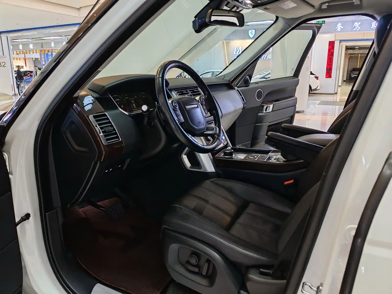 Фото 4 - Land Rover Range Rover